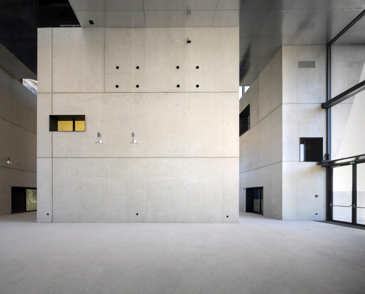 BIM建筑|东南欧创业孵化中心 / SZA d.o.o