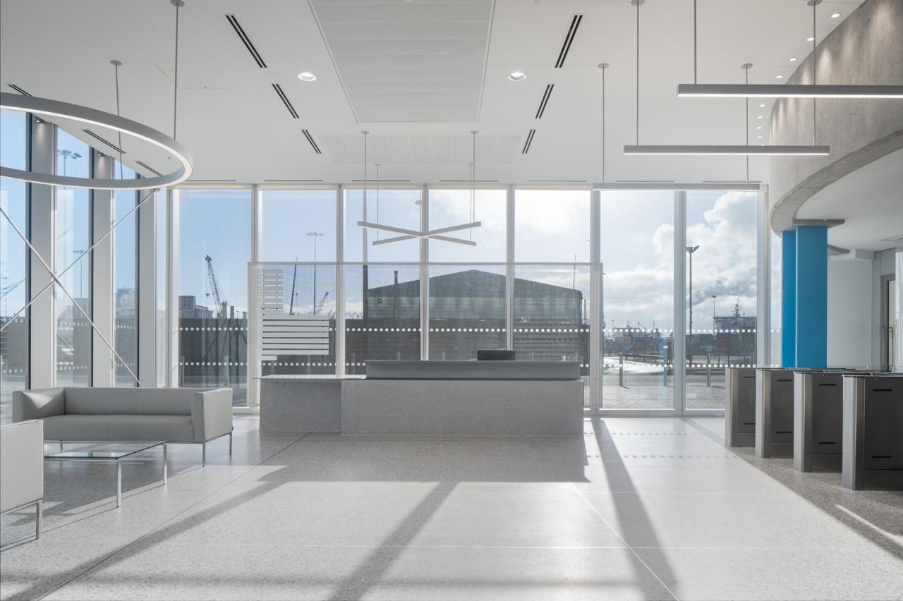 BIM建筑|蓝色‘骨头’，EXO 办公大楼 / Shay Cleary Architects