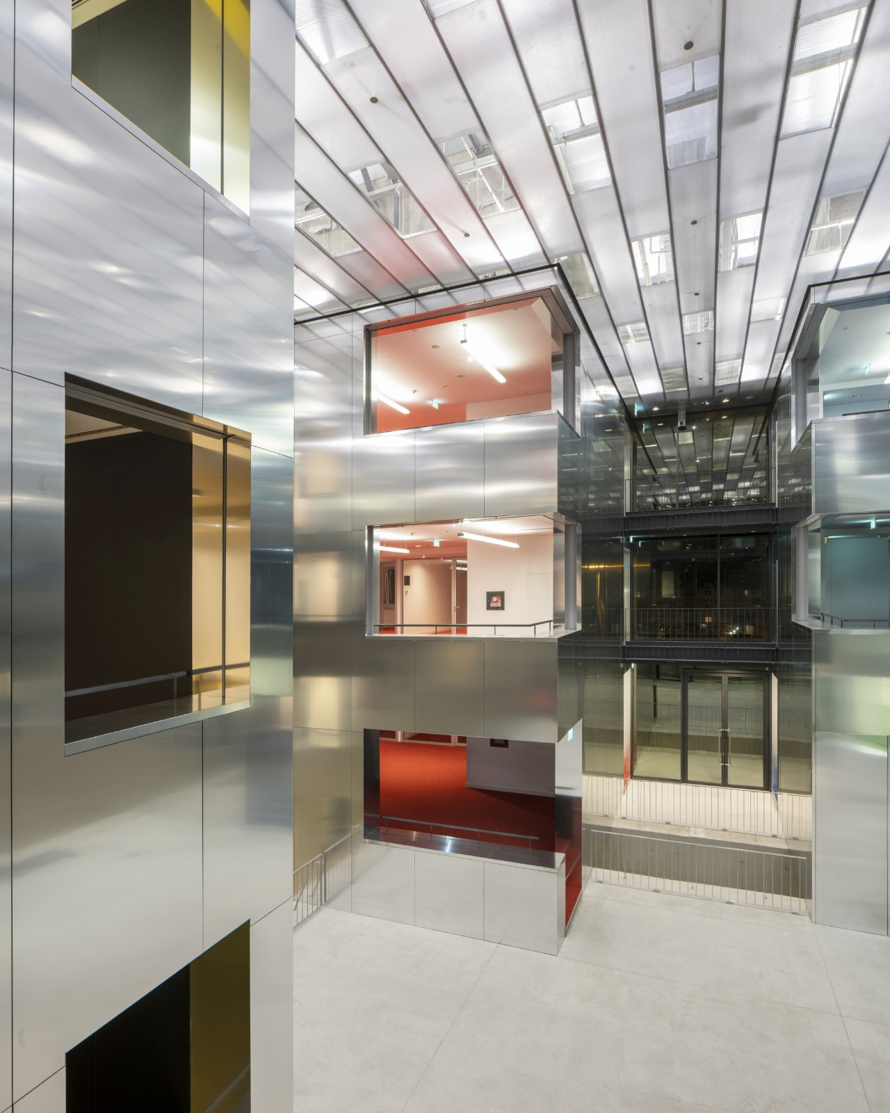 BIM建筑|东南欧创业孵化中心 / SZA d.o.o