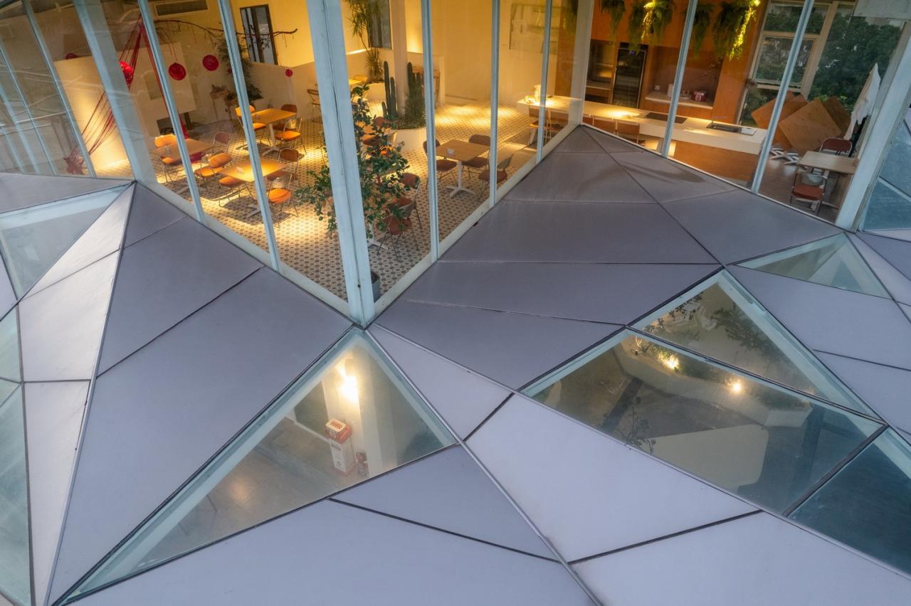 BIM建筑|山屿二分之一咖啡馆（东坪山改造）/ 厦门大学建筑设计研究院有限公司（AUAD）