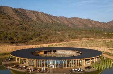 BIM建筑|索多·马达诺工作室设计环状俱乐部会所-BIM建筑网