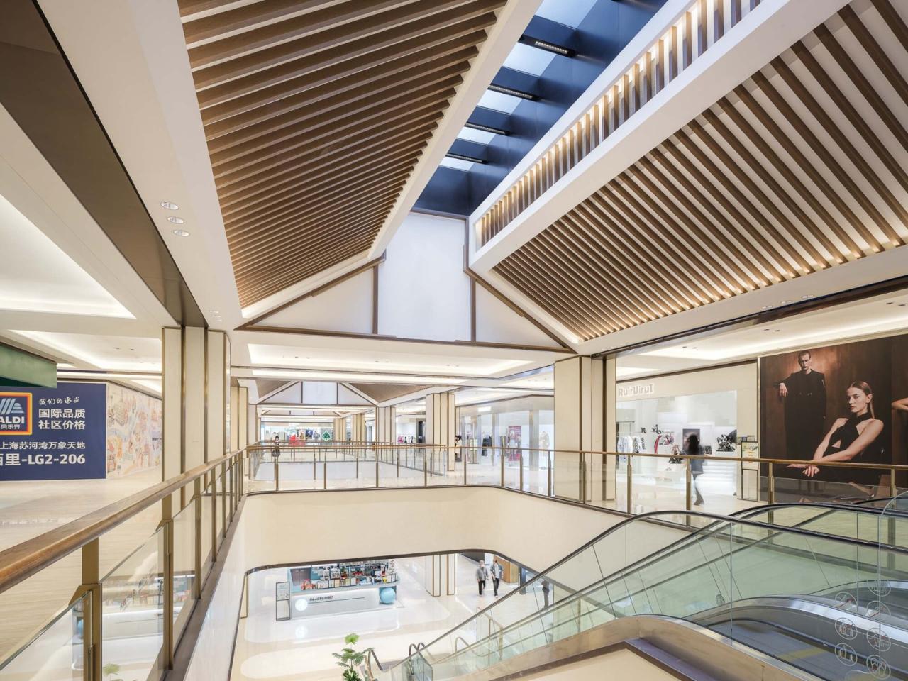 BIM建筑|上海苏河湾万象天地 / Kokaistudios