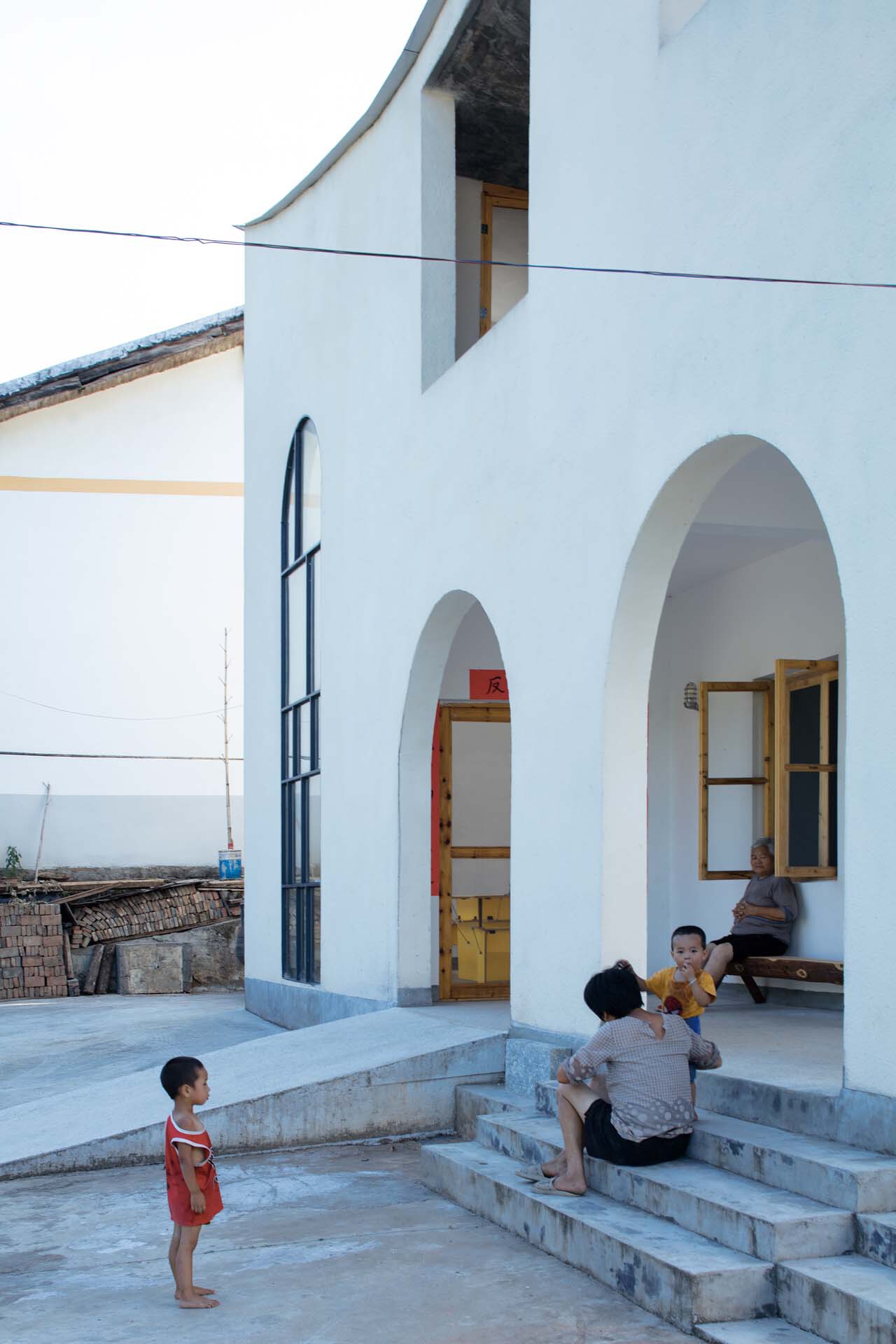 BIM建筑|乡村画室 / 跳房子建筑工作室