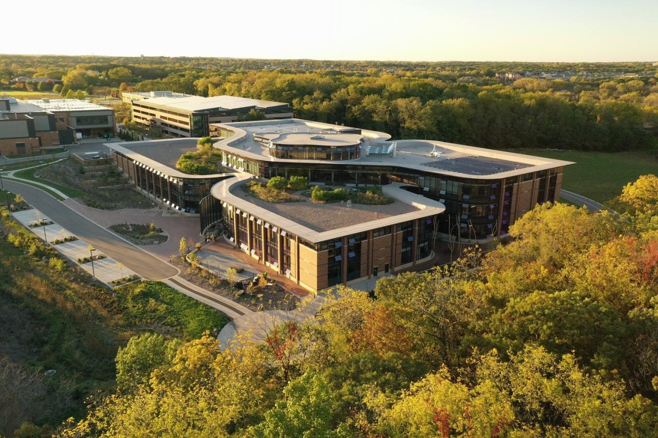 BIM建筑|Promega 公司科恩伯格中心 / SmithGroup