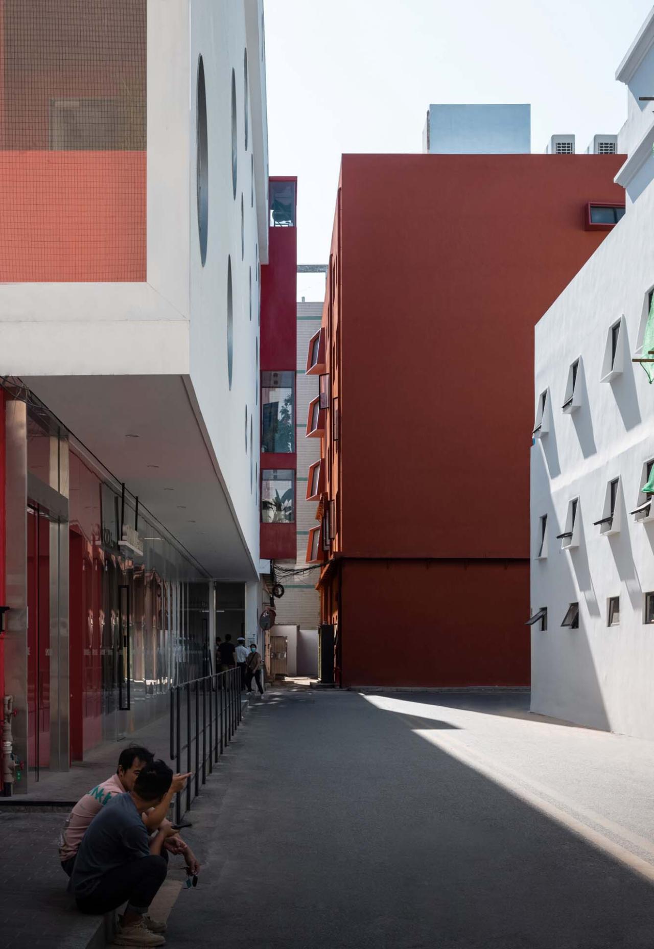 BIM建筑|东财工业区7#8#楼改造 / 深圳对角线建筑设计