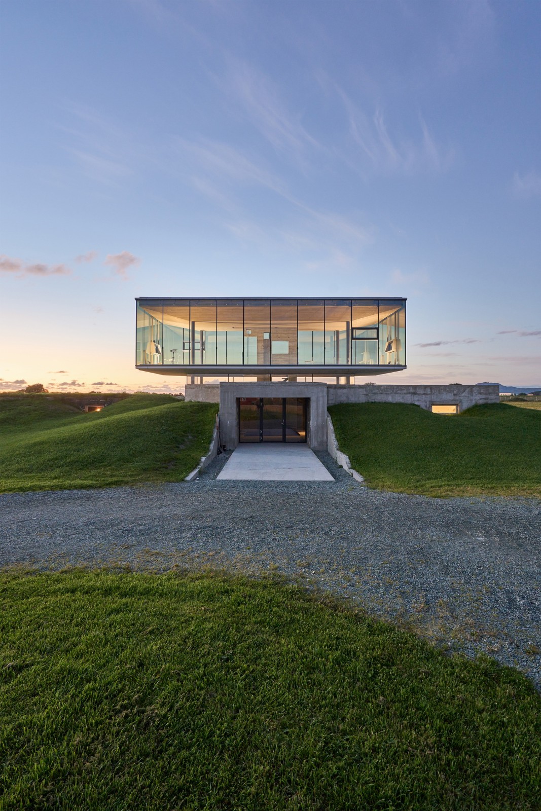 BIM建筑|军事碉堡新生，布雷克斯塔漂浮亭屋 / ASAS arkitektur