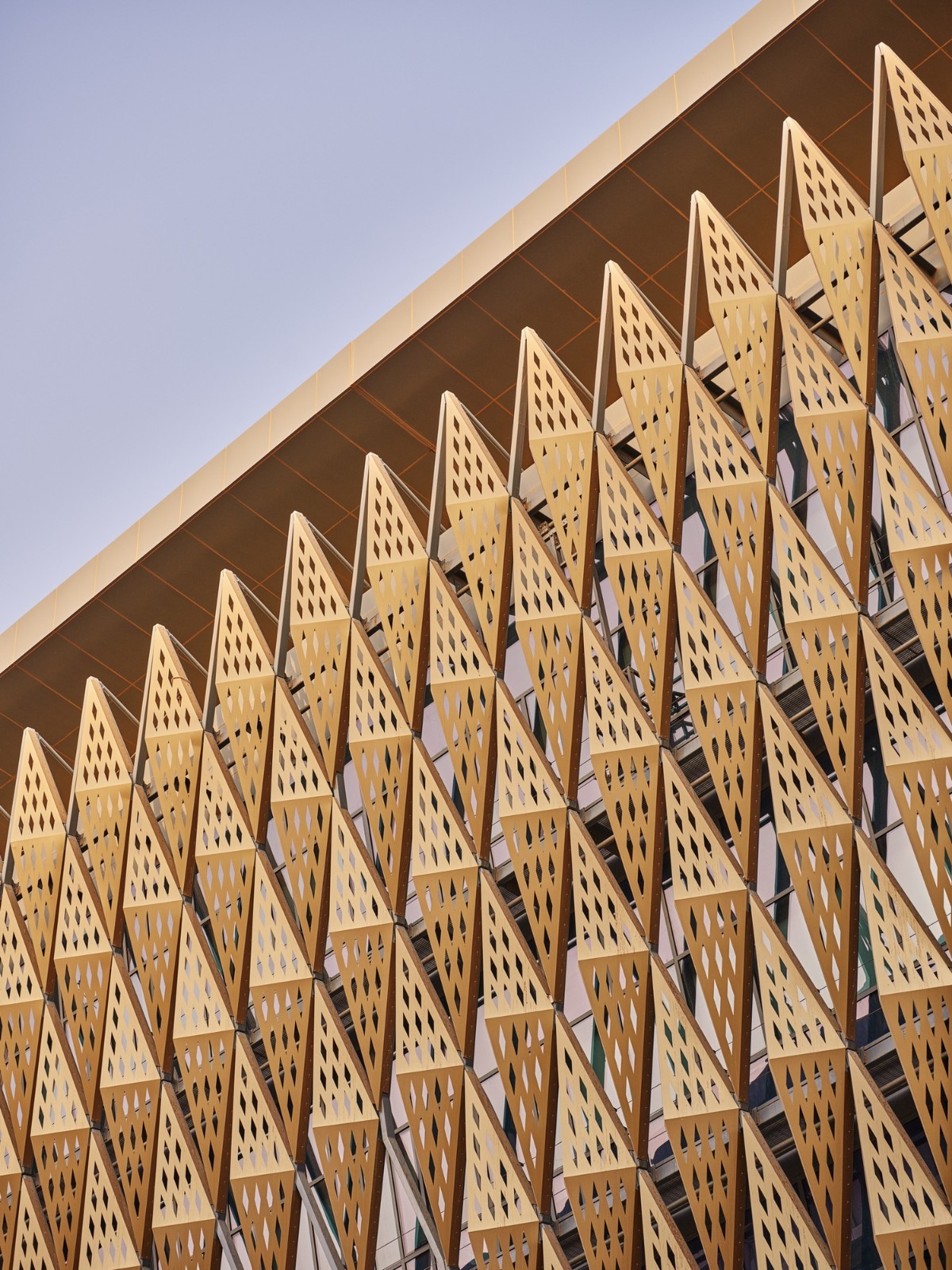 BIM建筑|科威特大学生命科学学院 / CambridgeSeven + Gulf Consult