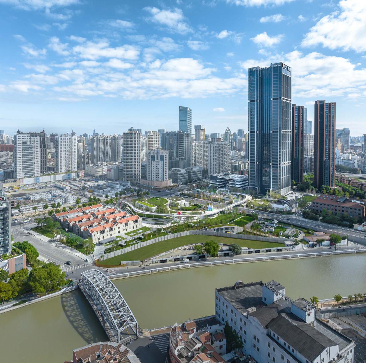 BIM建筑|上海苏河湾万象天地 / Kokaistudios