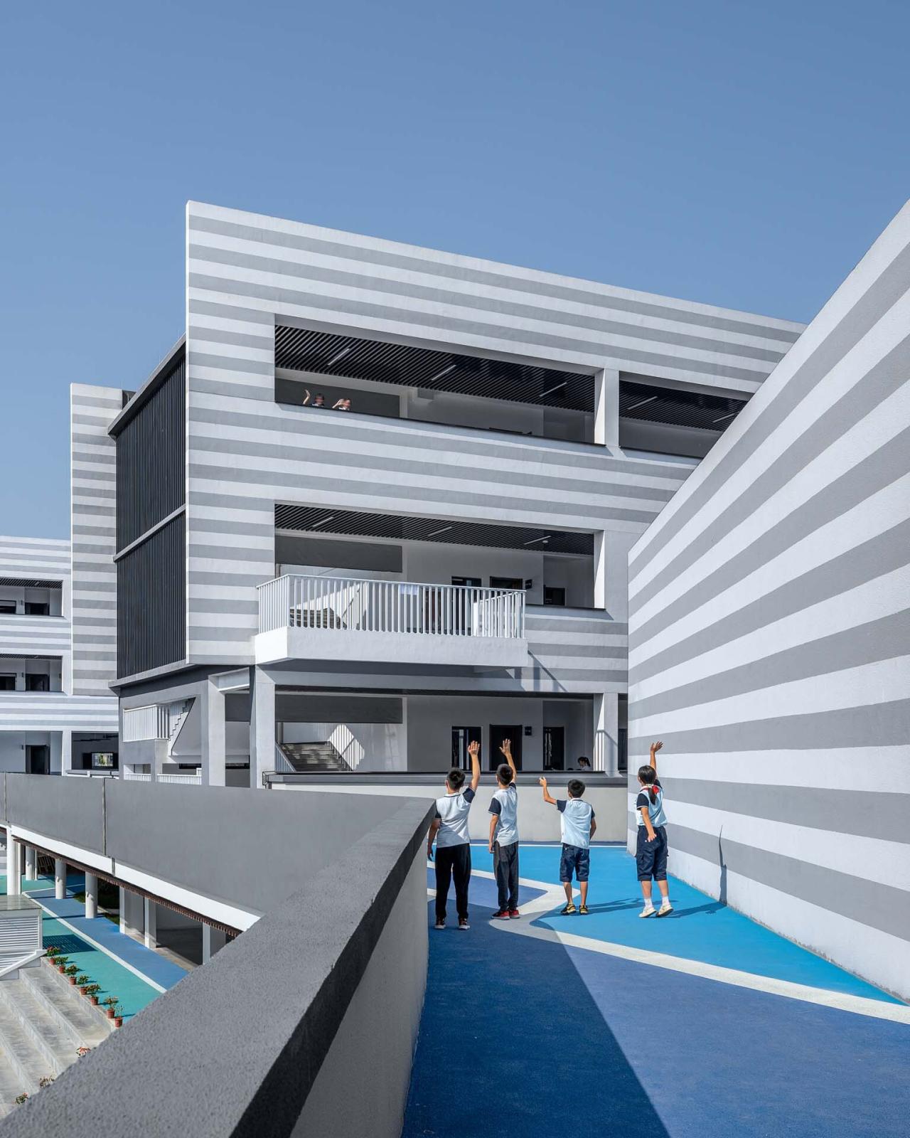 BIM建筑|衢州新华第二学校 / 零壹城市建筑事务所