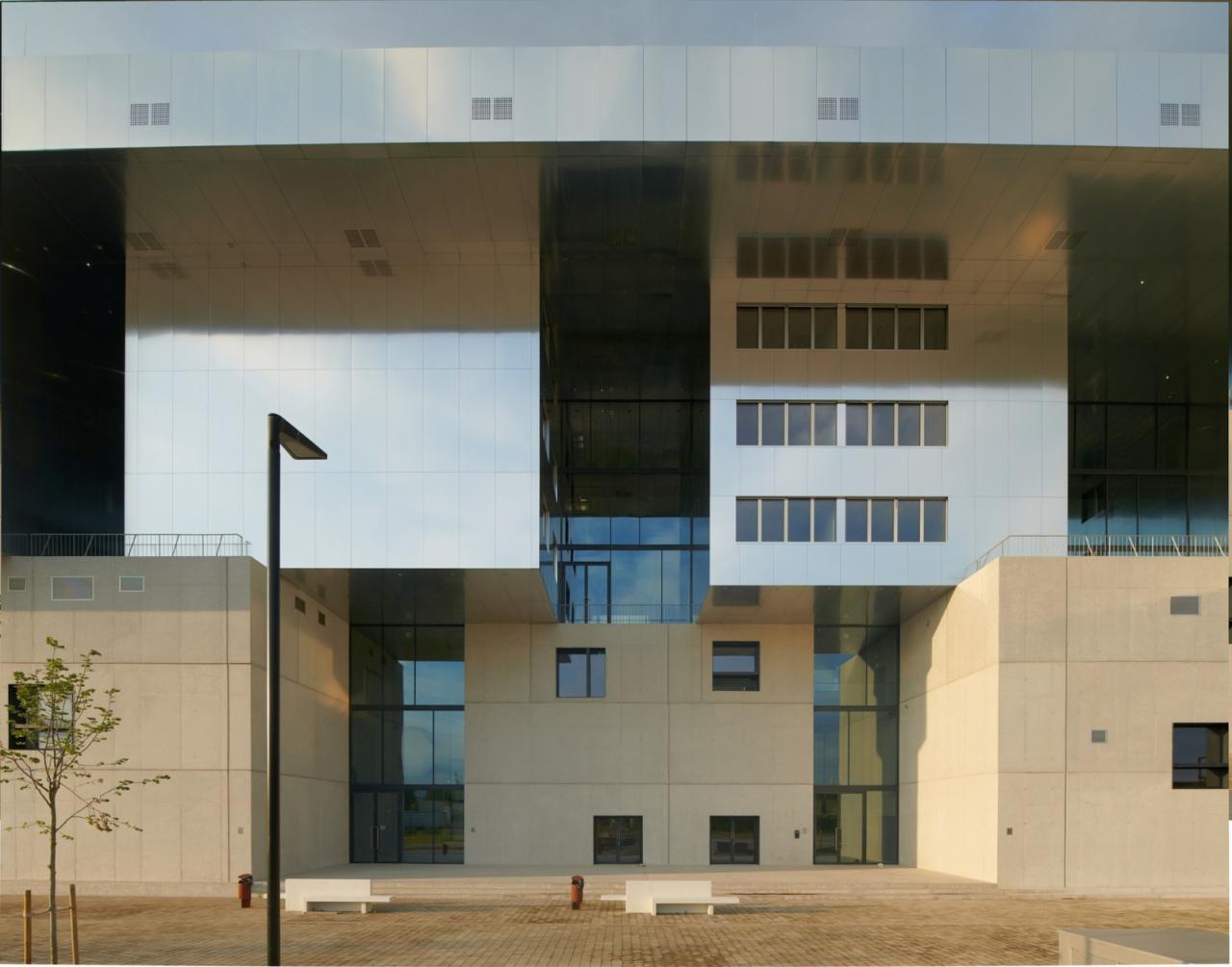 BIM建筑|东南欧创业孵化中心 / SZA d.o.o