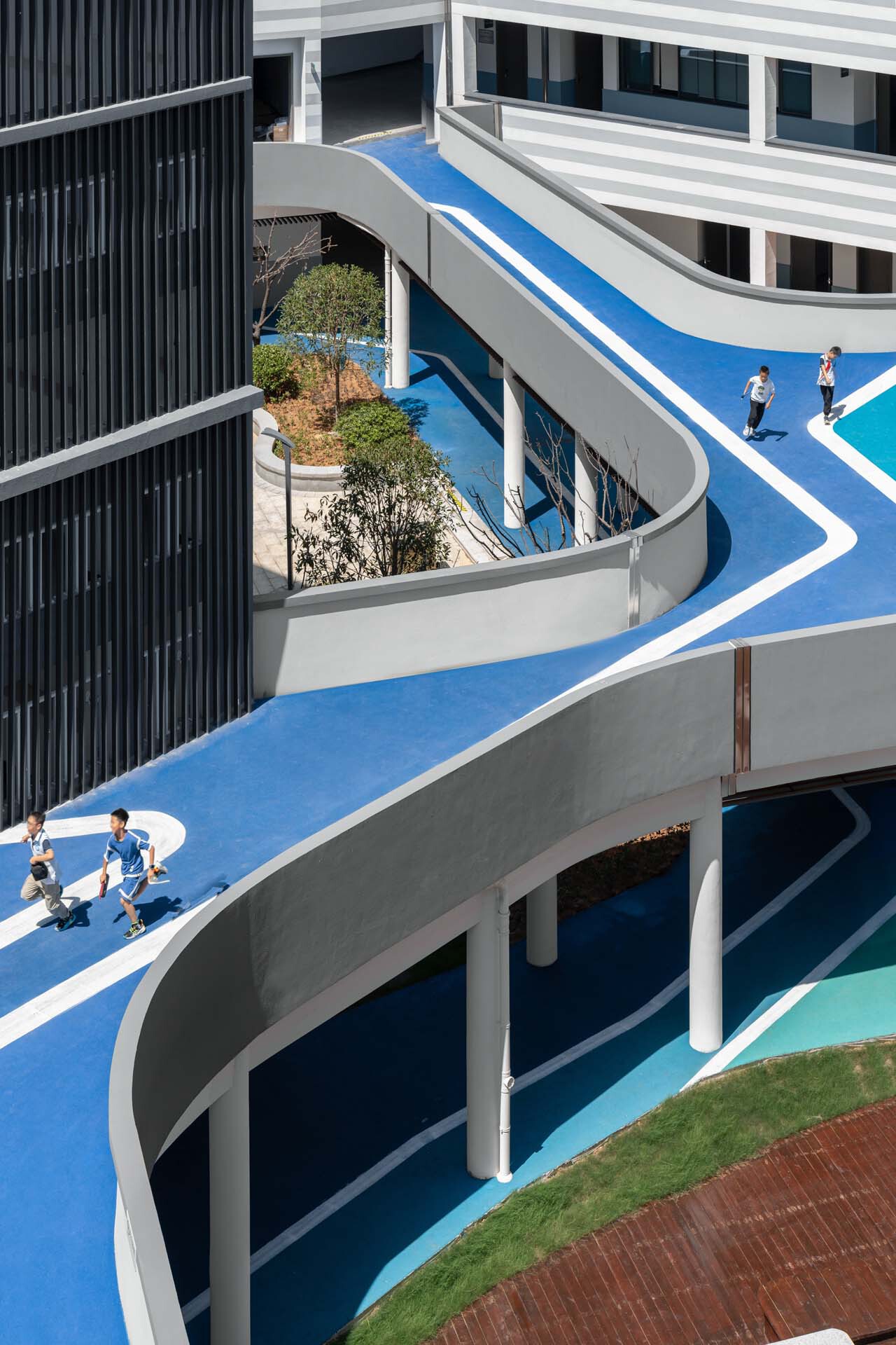 BIM建筑|衢州新华第二学校 / 零壹城市建筑事务所