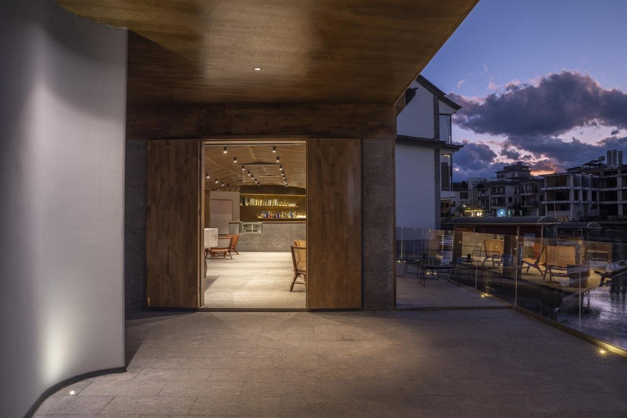 BIM建筑|海边的心灵驿站 ：大理双廊陶唐之丘度假酒店设计 / 三文建筑