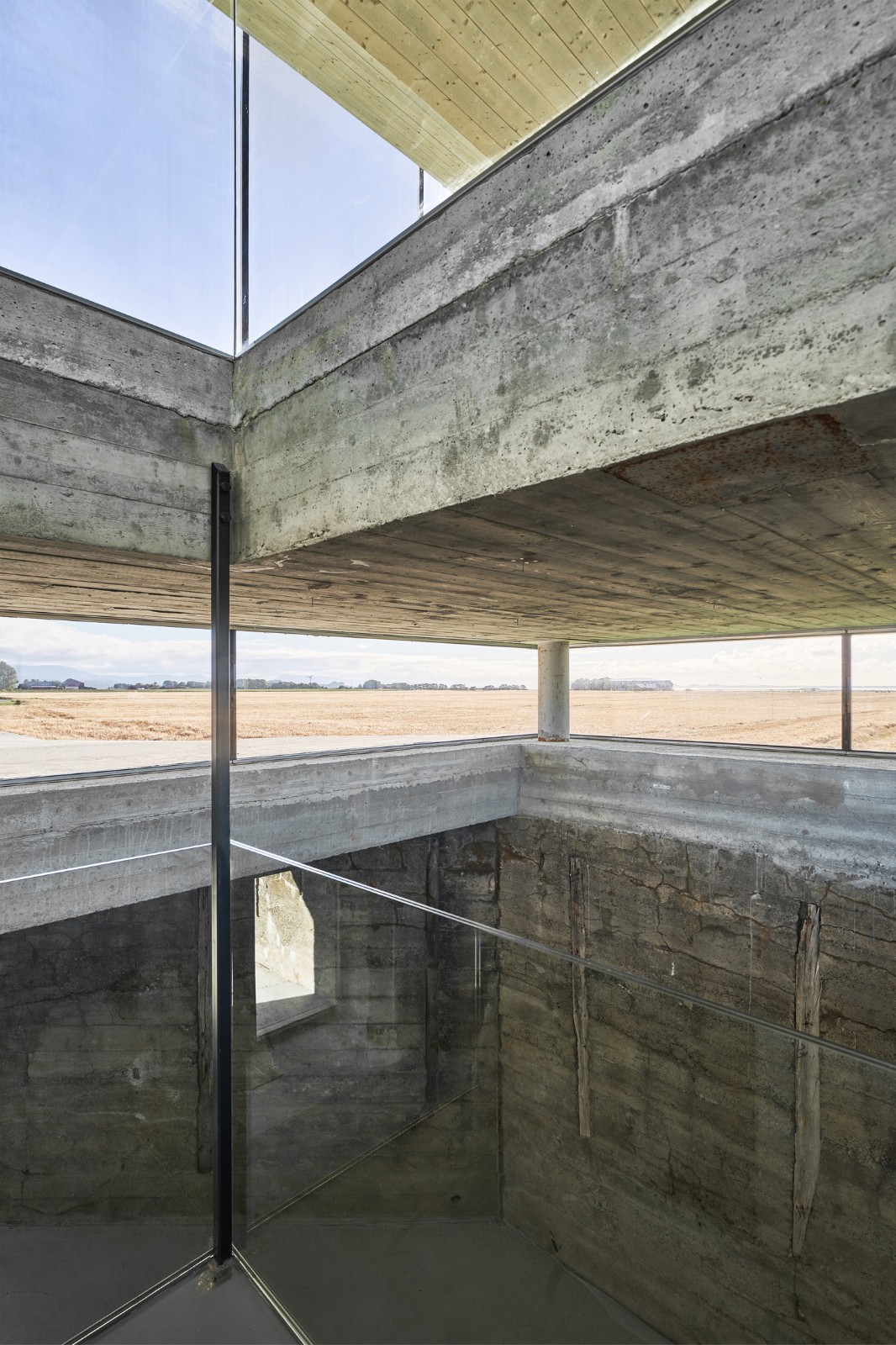 BIM建筑|军事碉堡新生，布雷克斯塔漂浮亭屋 / ASAS arkitektur