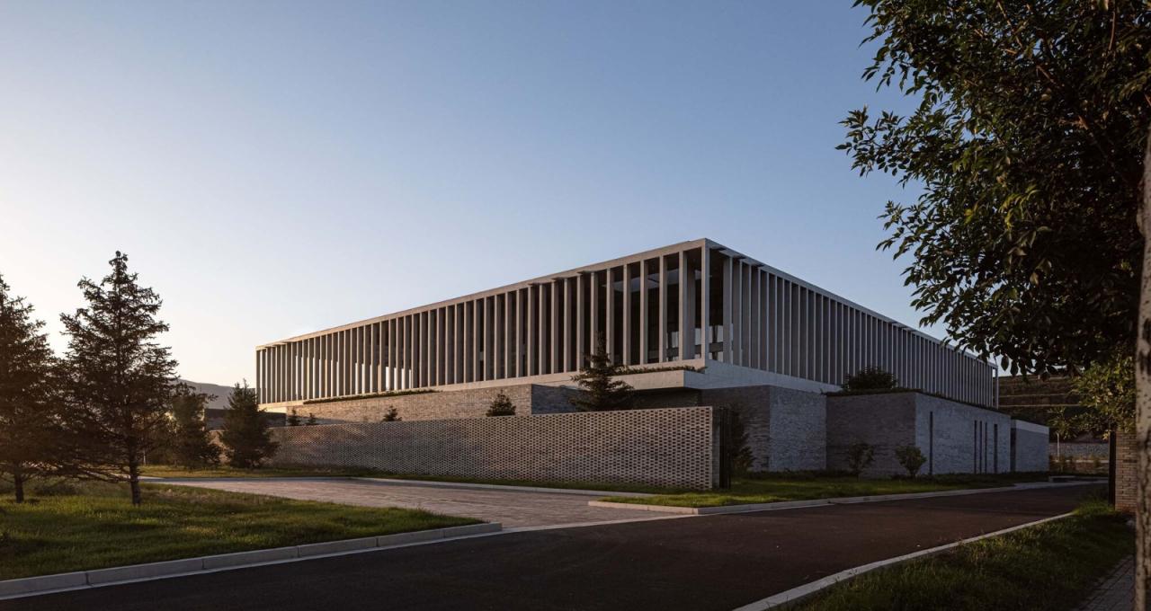 BIM建筑|宁武燕麦工厂 / 卓汉苏文建筑事务所