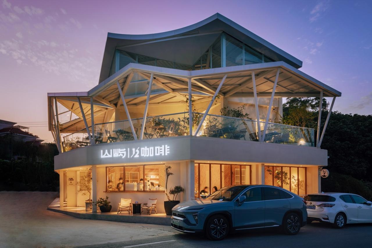 BIM建筑|山屿二分之一咖啡馆（东坪山改造）/ 厦门大学建筑设计研究院有限公司（AUAD）