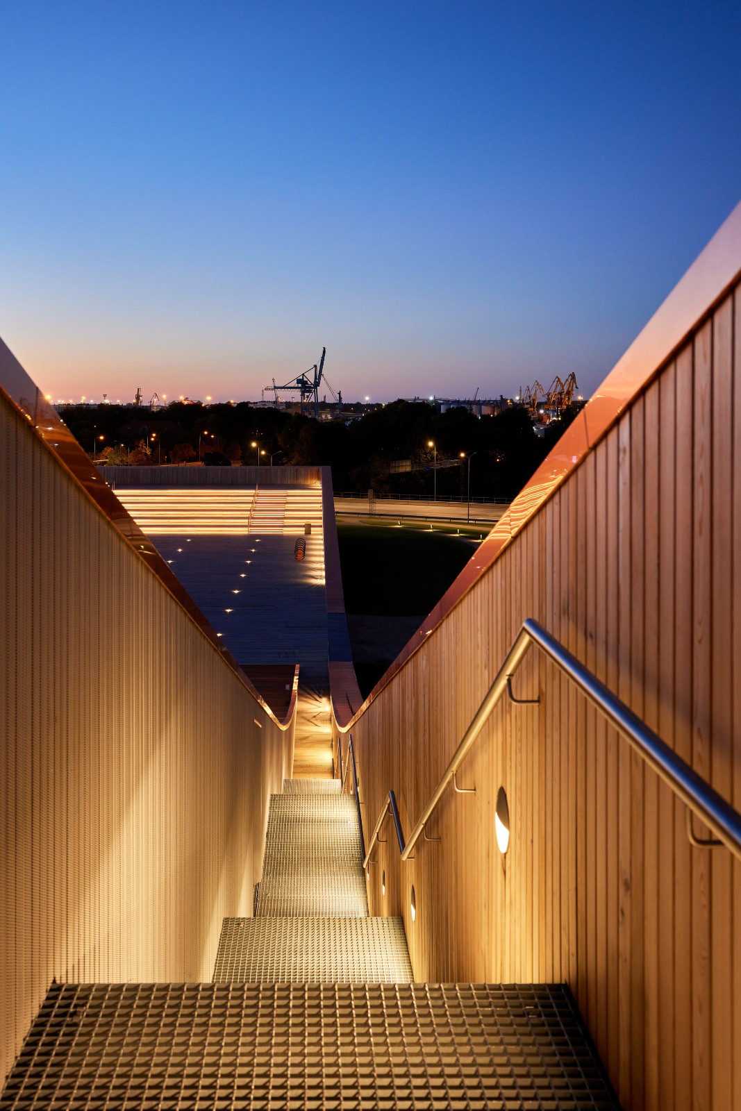 BIM建筑|VIZIUM 科学与创新中心 / Audrius Ambrasas Architects