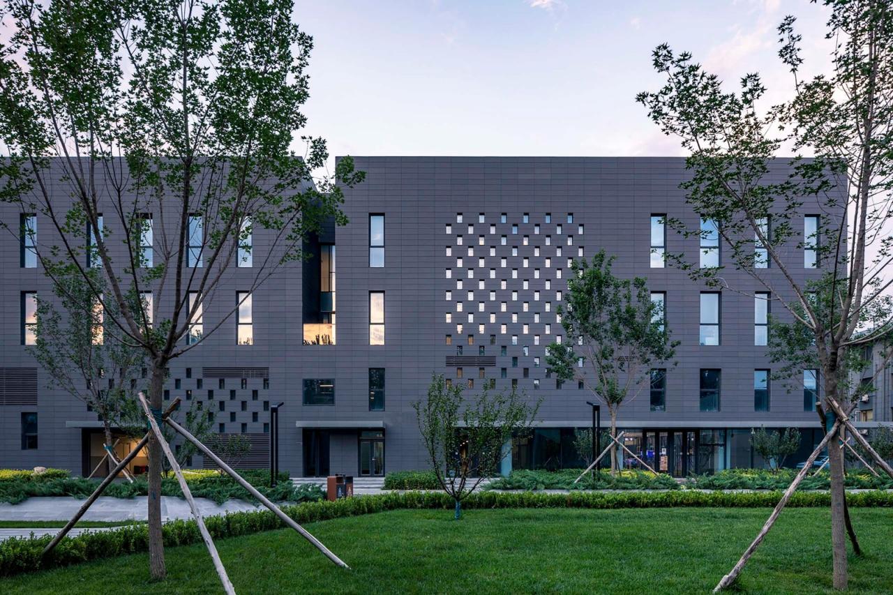 BIM建筑|朝向天空的院子——北京通州潞城市民中心 / 意度建筑