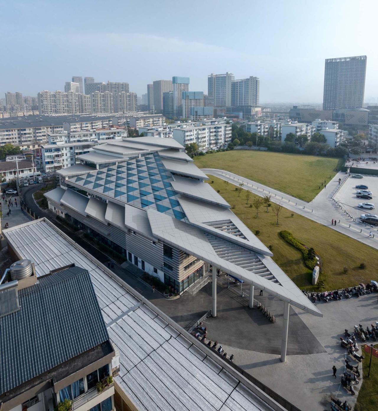 BIM建筑|刘潭市集 / 米丈建筑