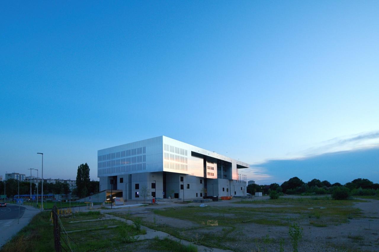 BIM建筑|东南欧创业孵化中心 / SZA d.o.o