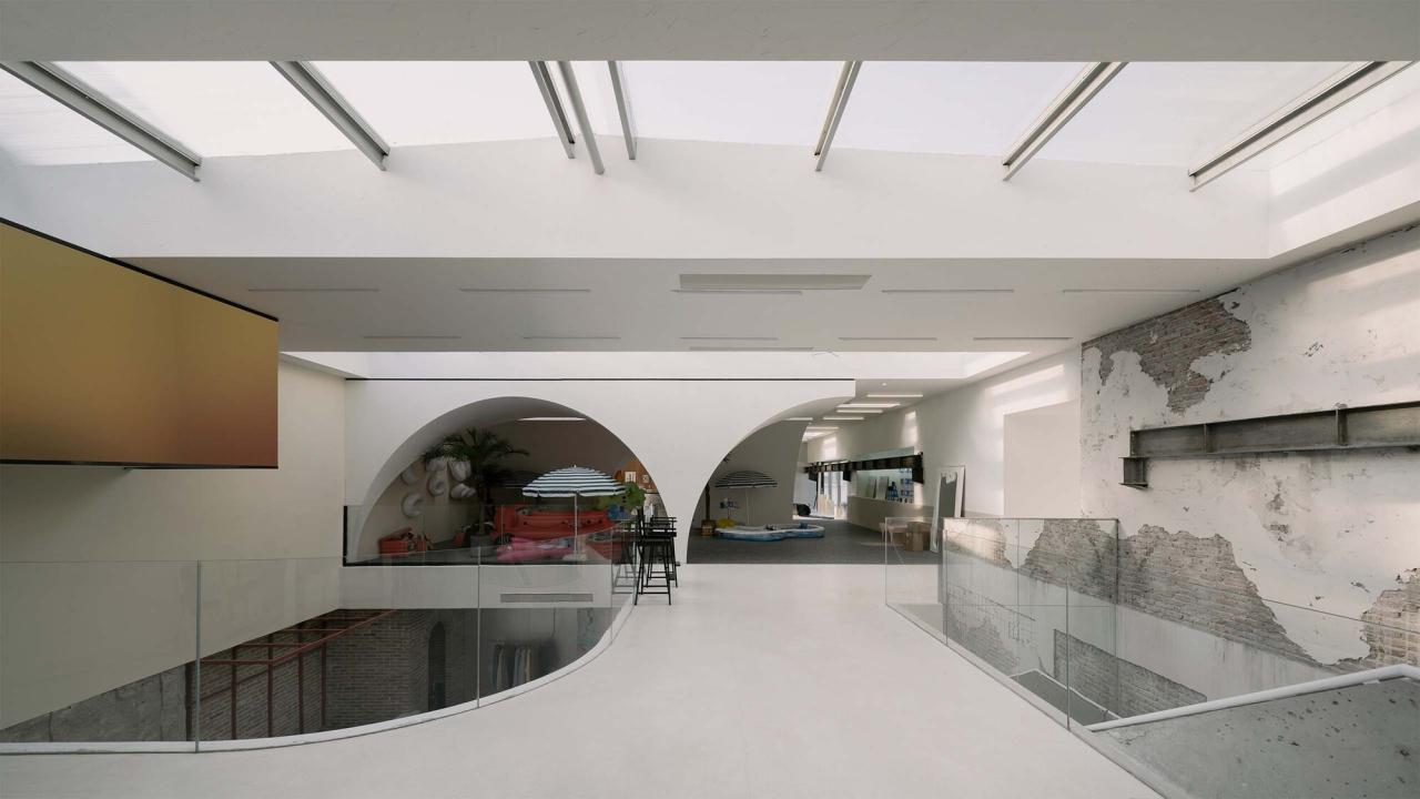 BIM建筑|Flop艺术空间 / 房子和诗建筑事务所