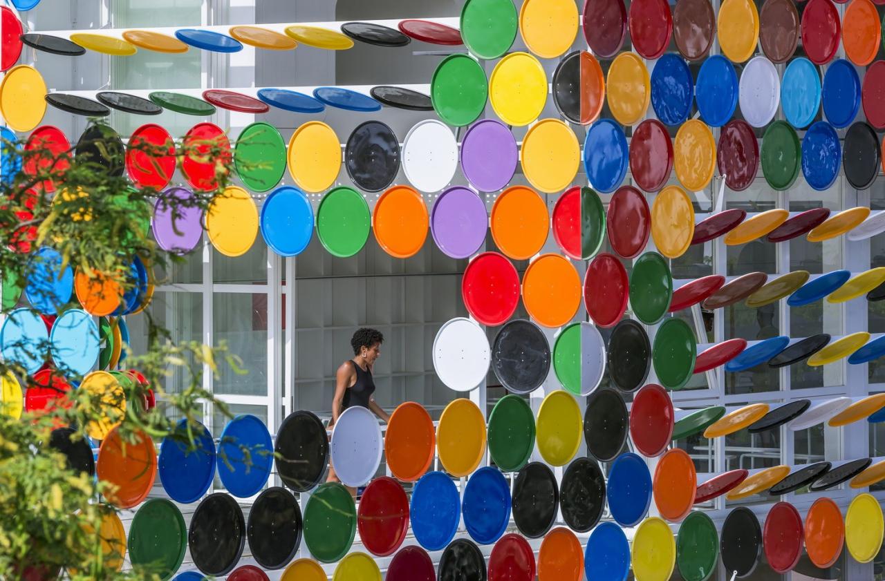 BIM建筑|桶盖表皮，CNAD 艺术工艺设计中心 / Ramos Castellano Arquitectos