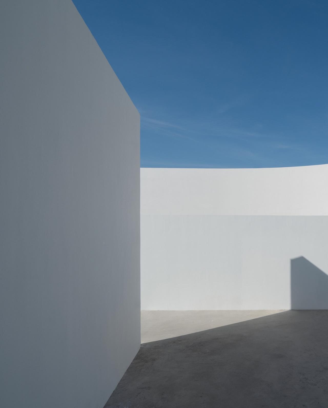 BIM建筑|回艺术中心：潮汕村落里的艺术涅槃 / AD艾克建筑