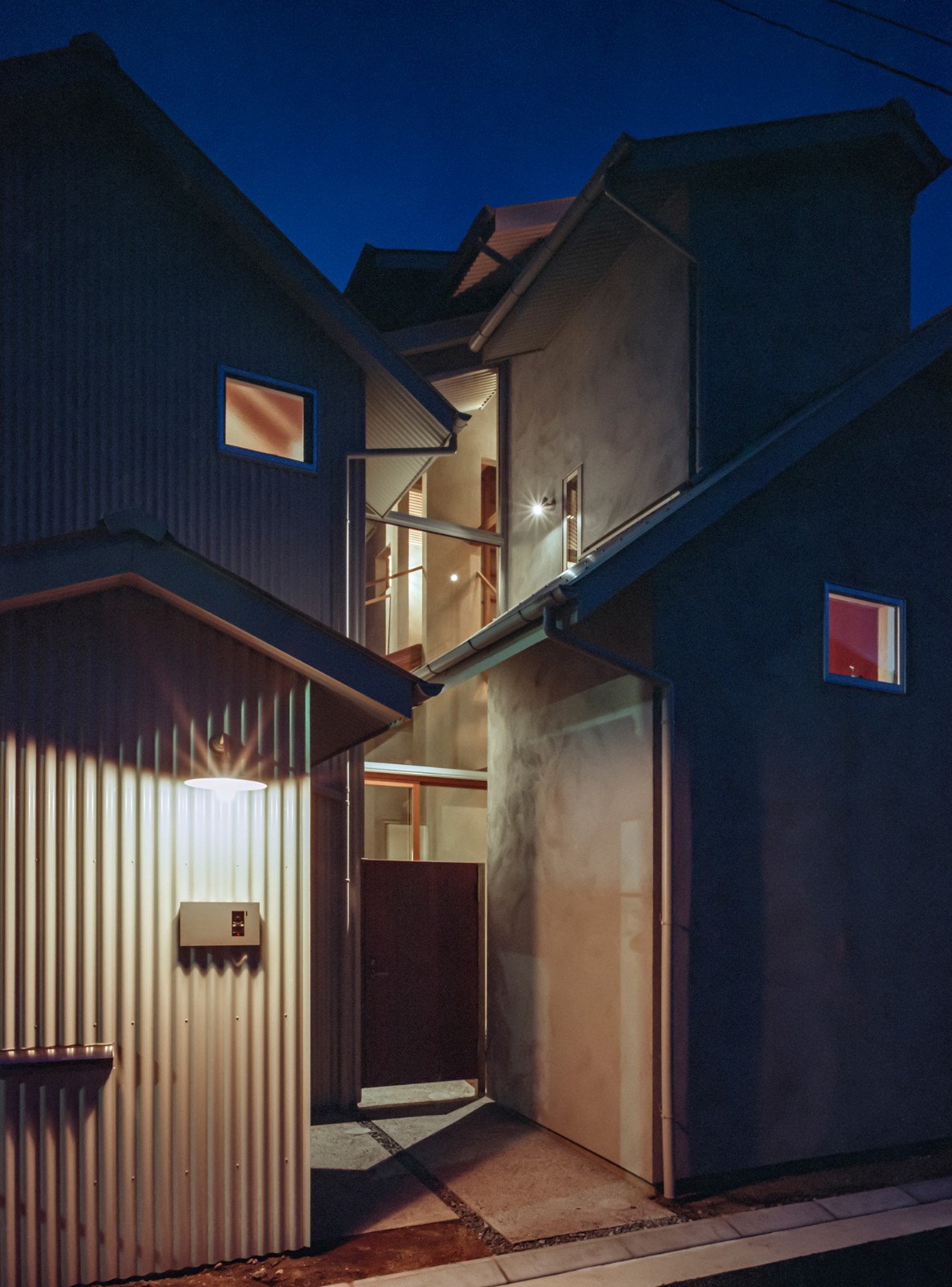 BIM建筑|邻里之间，Kohshien 住宅 / FujiwaraMuro Architects