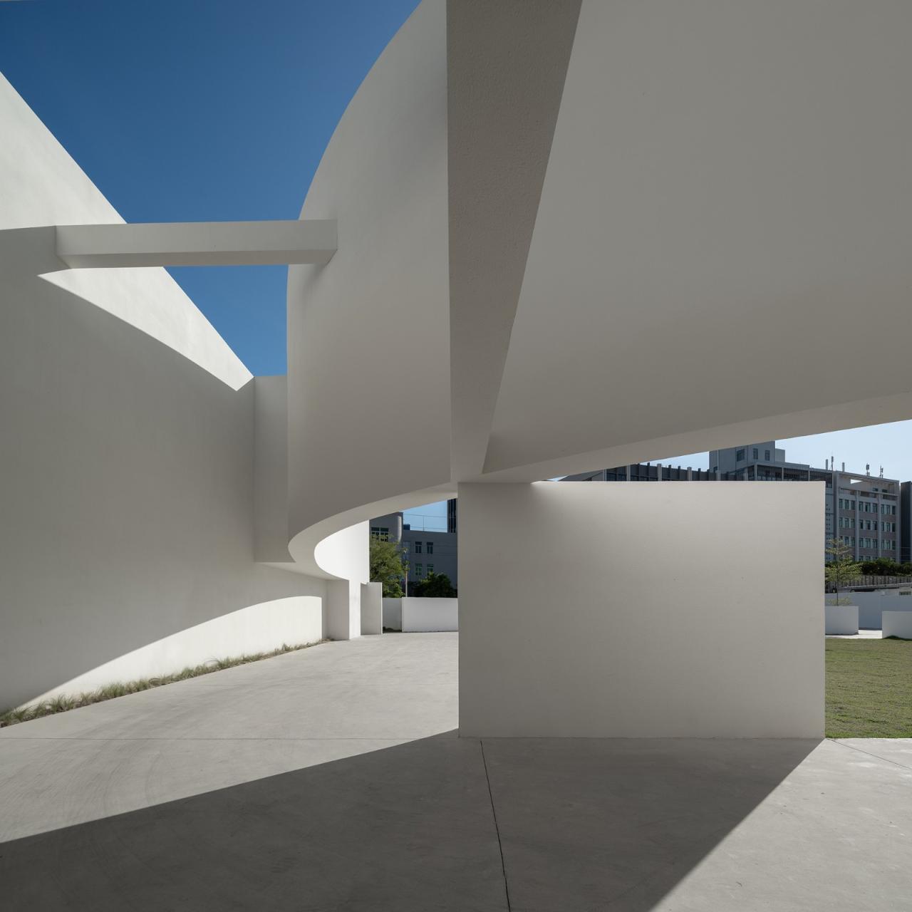 BIM建筑|回艺术中心：潮汕村落里的艺术涅槃 / AD艾克建筑