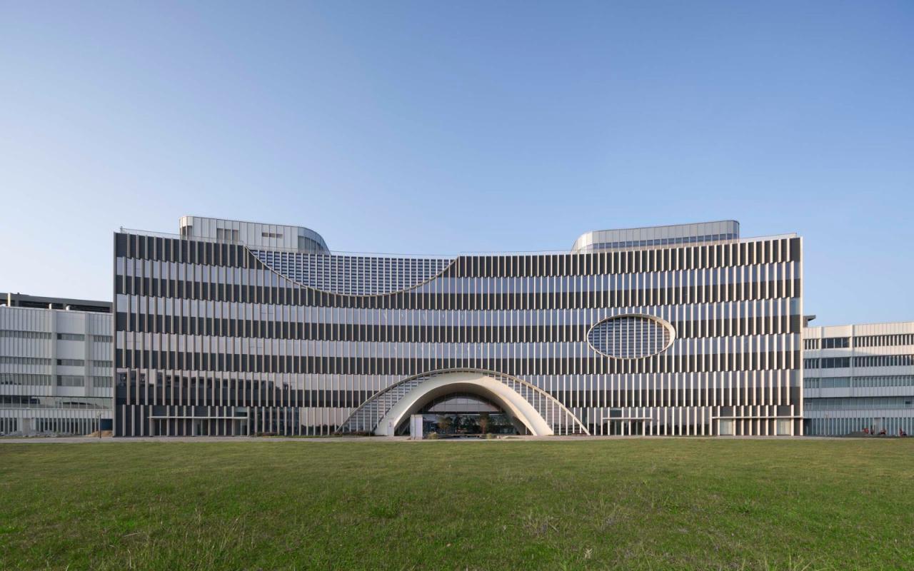 BIM建筑|香港科技大学(广州)校区 / KPF