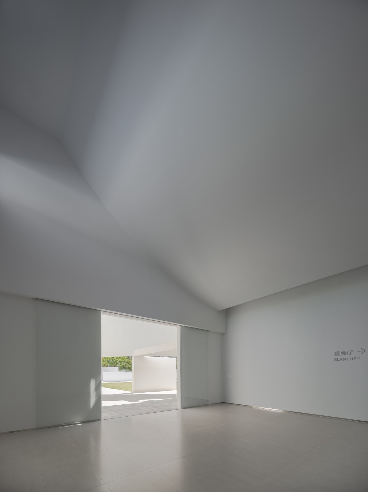 BIM建筑|回艺术中心：潮汕村落里的艺术涅槃 / AD艾克建筑