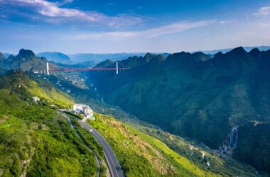 BIM建筑|悬崖边的天空民宿：尧珈•望瀑/ 上海尧舜建筑设计有限公司-BIM建筑网