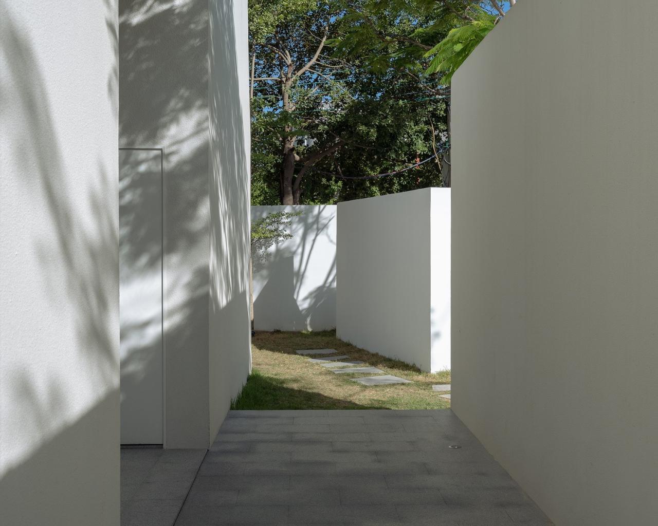 BIM建筑|回艺术中心：潮汕村落里的艺术涅槃 / AD艾克建筑