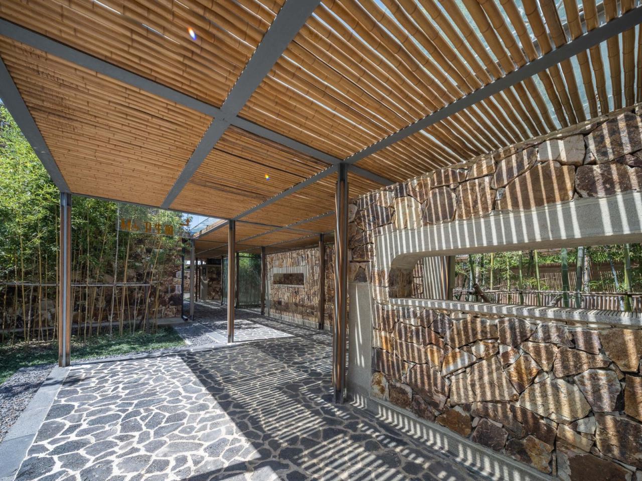 BIM建筑|南京汤山猿人洞游客驿站 / 东南大学建筑设计研究院建筑技术与艺术(ATA)工作室