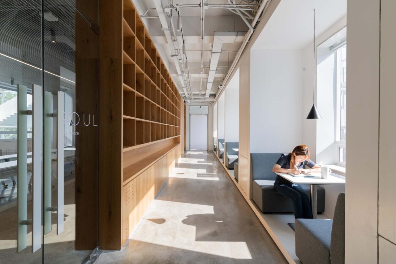 BIM建筑|钛媒体“折叠公园”，北京团河派出所旧址改造 / 靠近设计