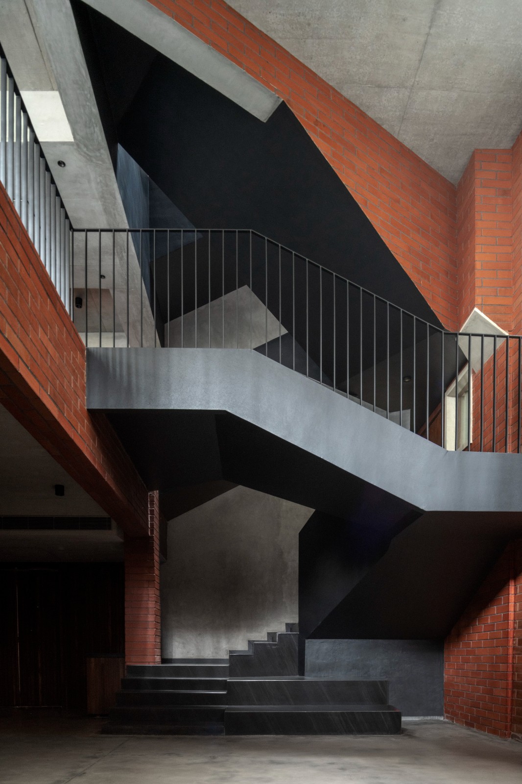 BIM建筑|红砖小筑 / The Purple Ink Studio