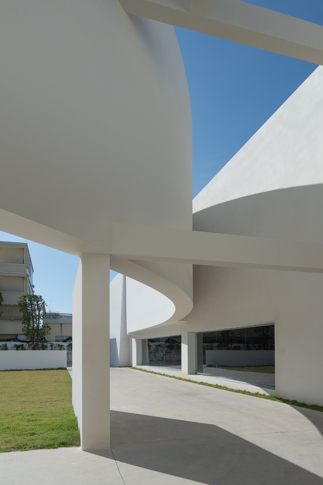 BIM建筑|回艺术中心：潮汕村落里的艺术涅槃 / AD艾克建筑