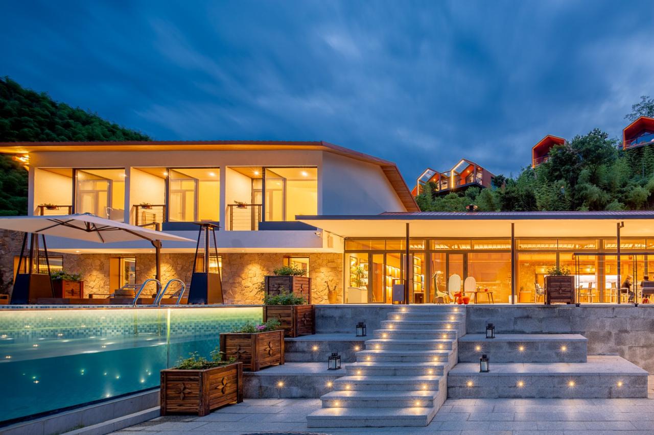 BIM建筑|群山绵延中的山谷小墅：尧珈·养心墅 / 上海尧舜建筑设计有限公司