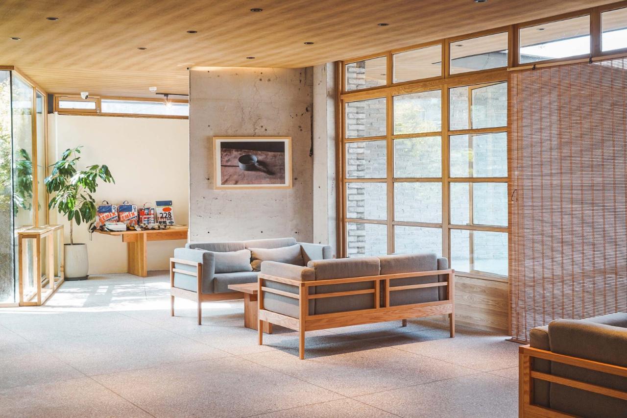 BIM建筑|大南坡大队部改造 / 场域建筑