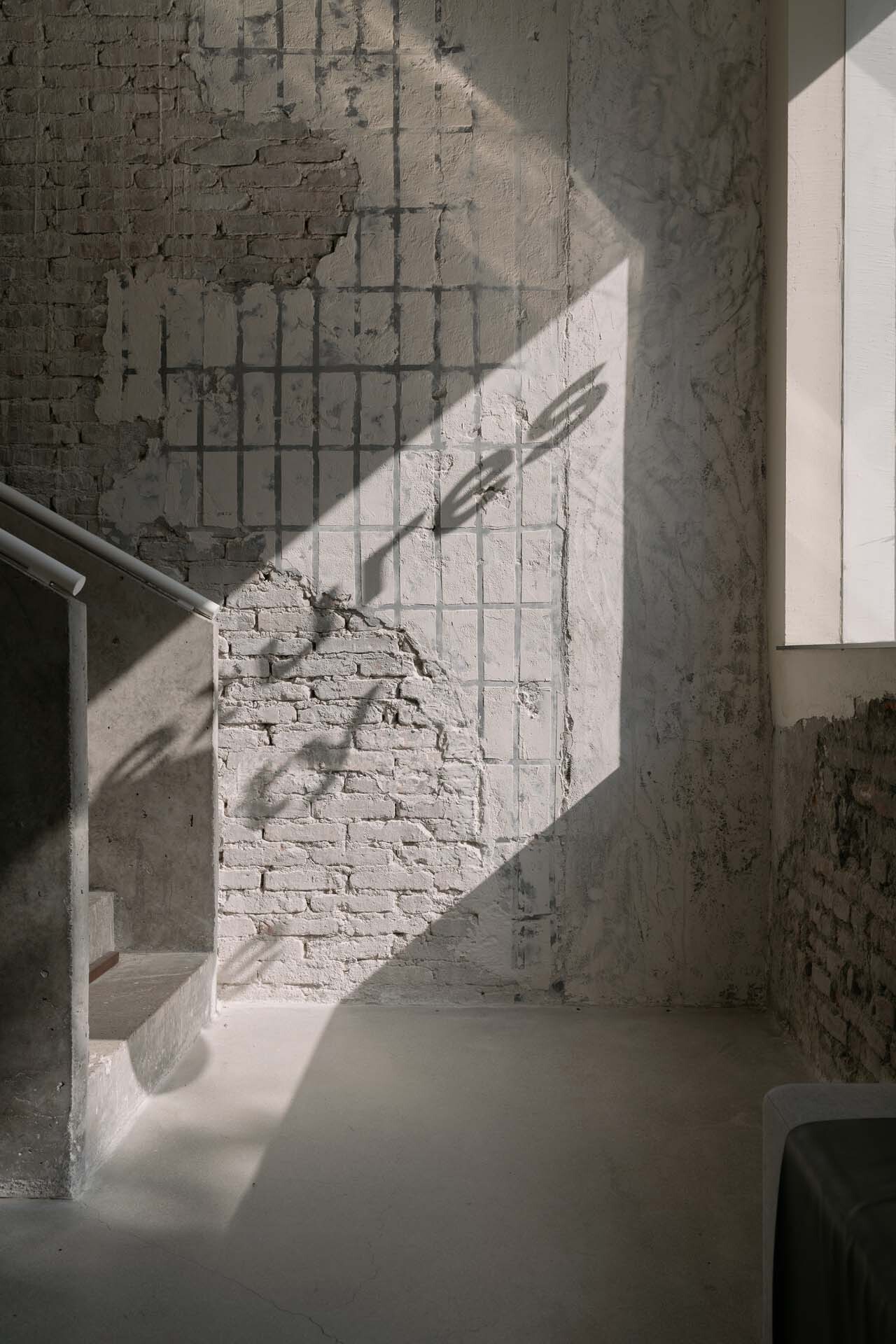 BIM建筑|Flop艺术空间 / 房子和诗建筑事务所