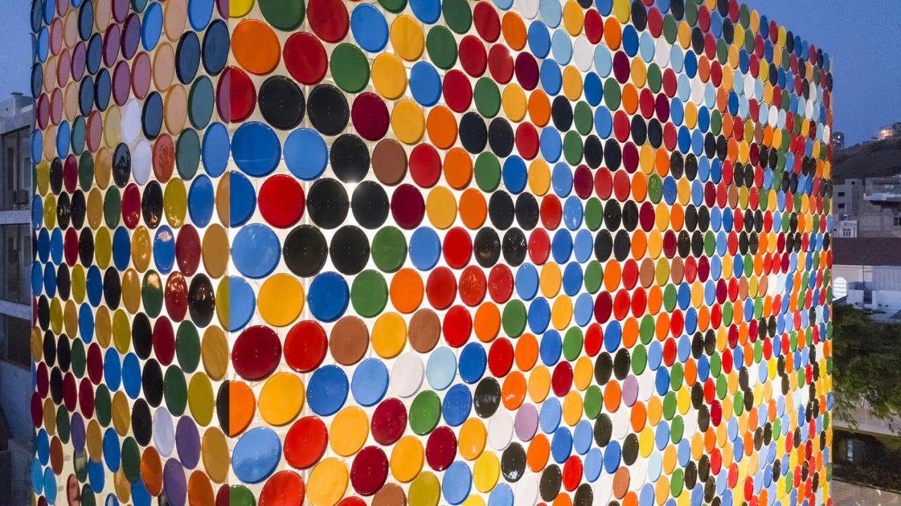 BIM建筑|桶盖表皮，CNAD 艺术工艺设计中心 / Ramos Castellano Arquitectos