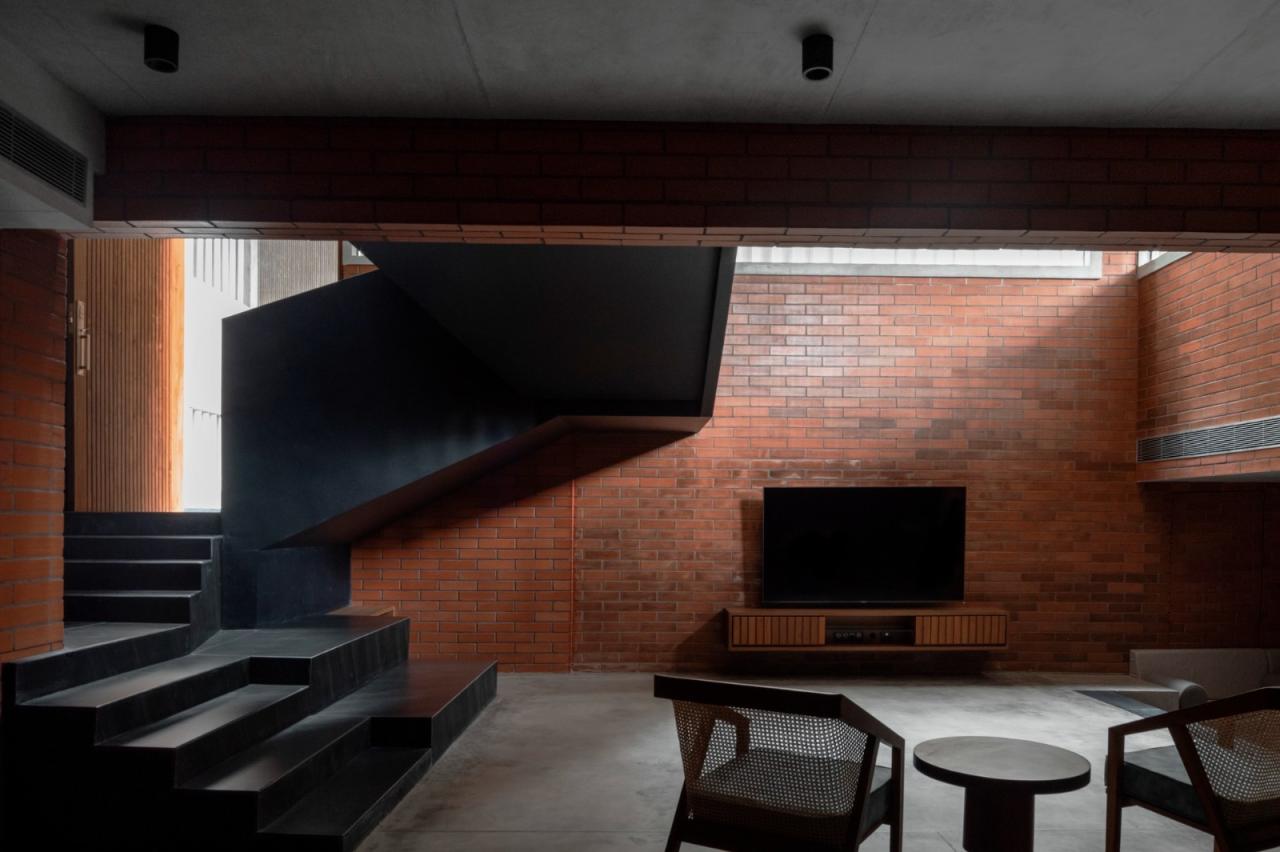 BIM建筑|红砖小筑 / The Purple Ink Studio