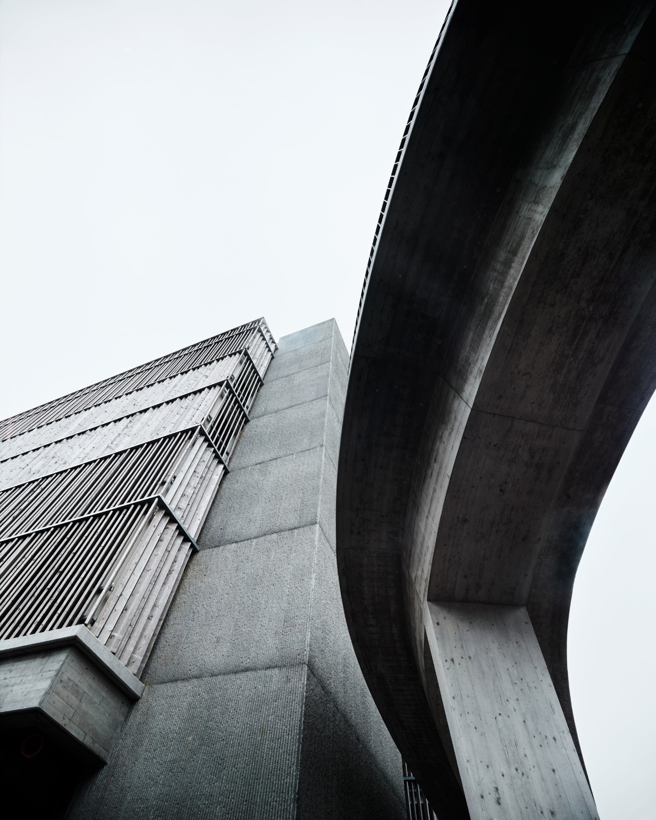 BIM建筑|精密控制，MHZN 瑞士楚格北站移动枢纽 / Hosoya Schaefer Architects