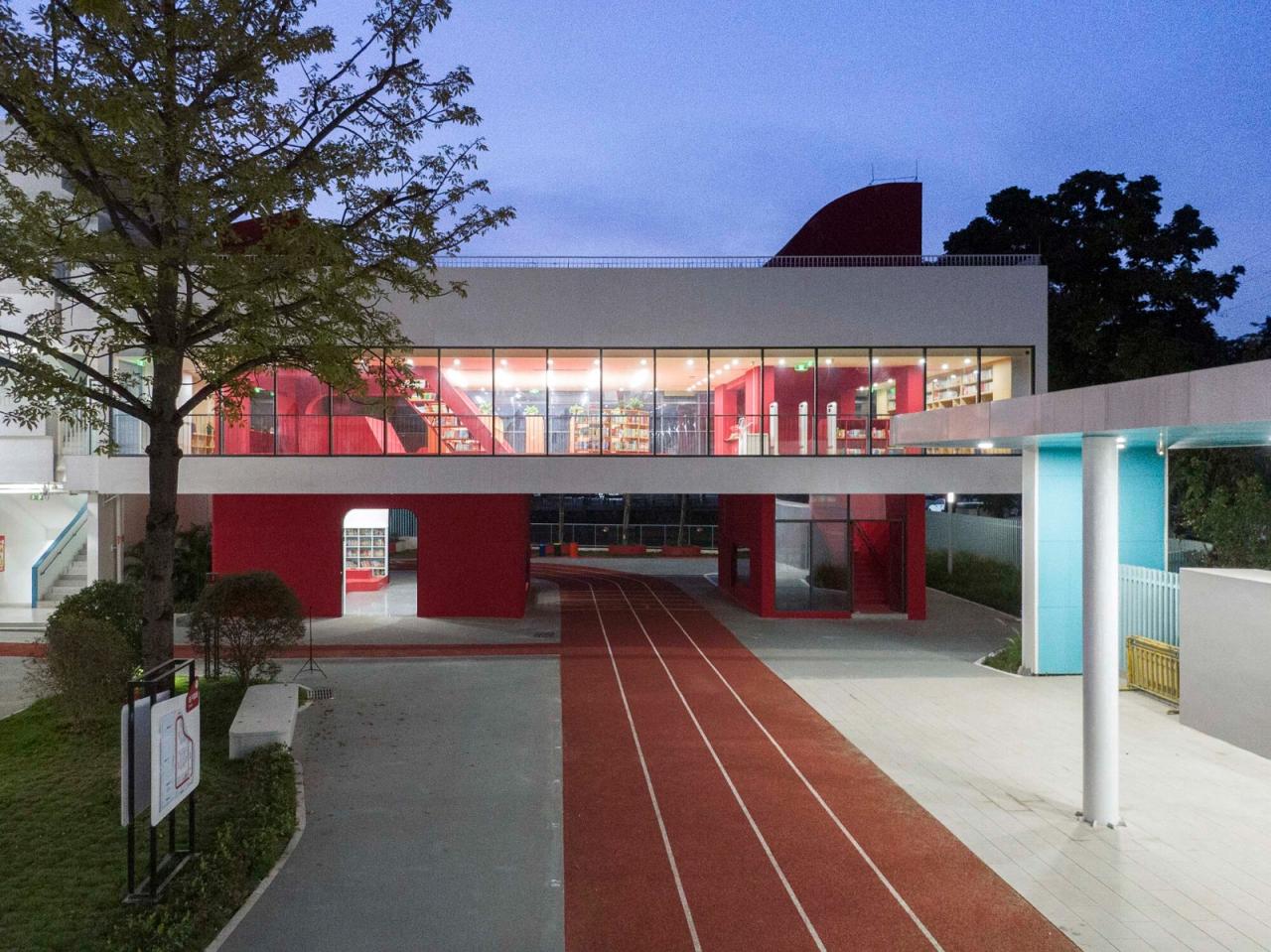 BIM建筑|龙江外国语学校附属小学改造（旺岗小学） / 竖梁社建筑