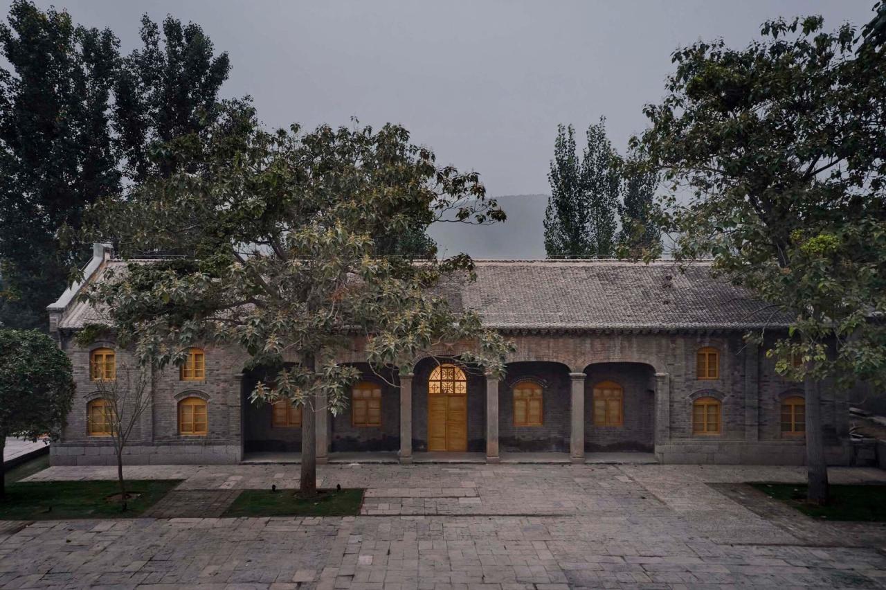 BIM建筑|大南坡大队部改造 / 场域建筑