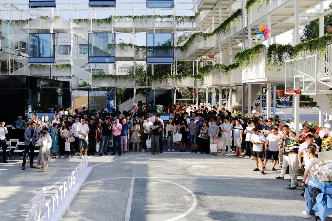 BIM建筑|钛媒体“折叠公园”，北京团河派出所旧址改造 / 靠近设计