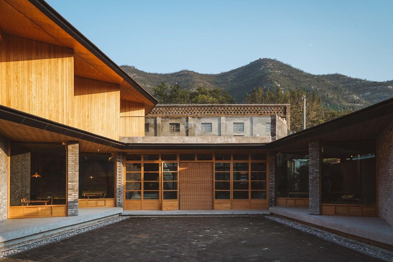 BIM建筑|大南坡大队部改造 / 场域建筑