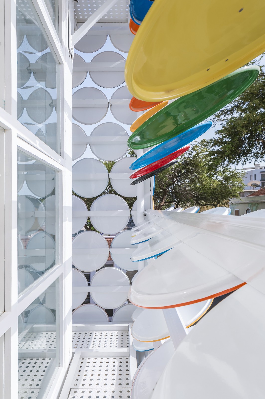 BIM建筑|桶盖表皮，CNAD 艺术工艺设计中心 / Ramos Castellano Arquitectos