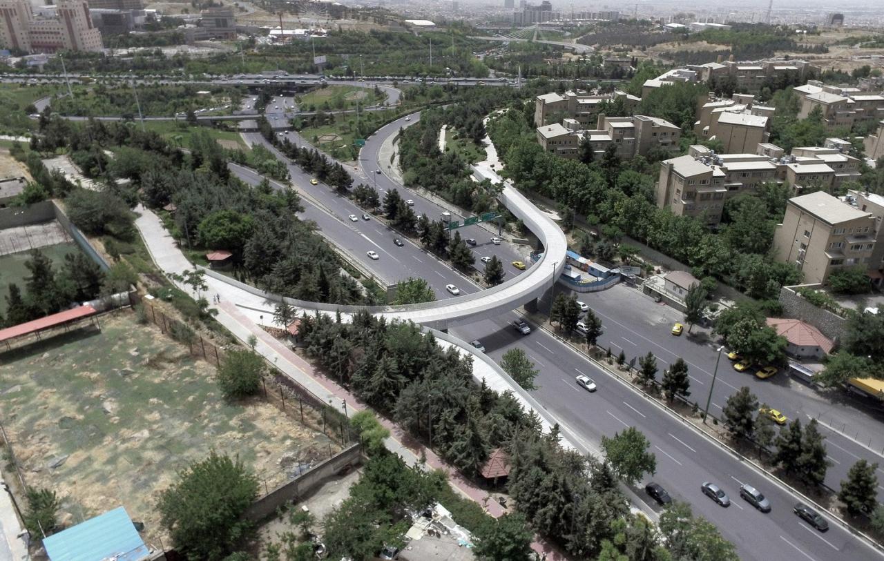 BIM建筑|Tandorosti ‘U型’ 桥 / Katoum Architecture Studio