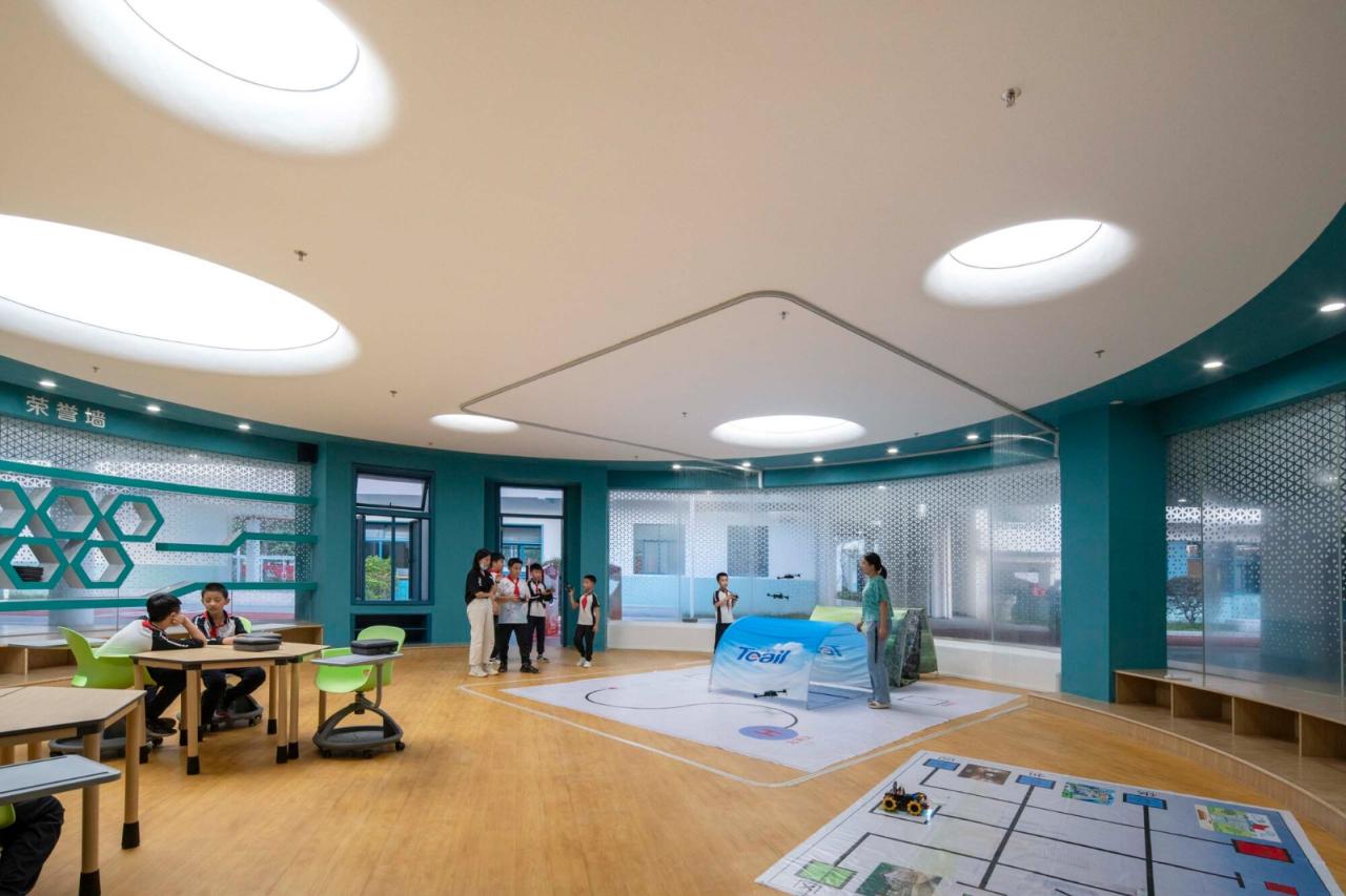 BIM建筑|龙江外国语学校附属小学改造（旺岗小学） / 竖梁社建筑