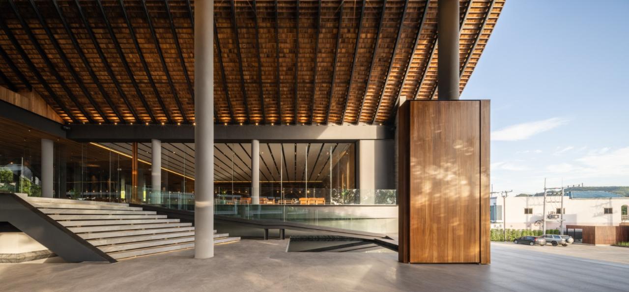 BIM建筑|超大规模泰式餐厅 Keereetara / IDIN Architects